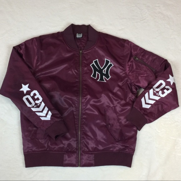 Majestic Other - EUC Yankees Burgundy Satin Quilted Bomber Jacket